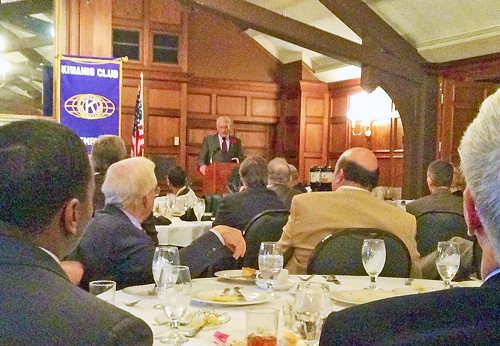 County Mayor Luttrell addressing Kiwanians at the University Club