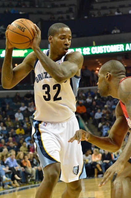 Ed Davis has upsides and downsides. Which do the Grizzlies give more credence to?