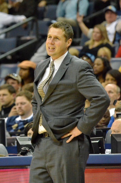 Griz coach Dave Joerger has a problem on his hands: the Grizzlies look bad through five games.