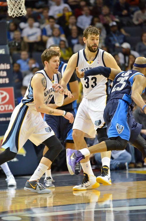 Heres septuagenarian Vince Carter, probably on his way to score 2 of his 13 points.