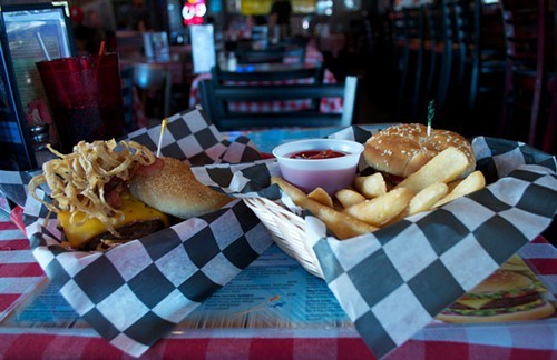 Huey’s has been winning Best Burger in Best of Memphis since 1994, as well as Best Lunch since 2005.