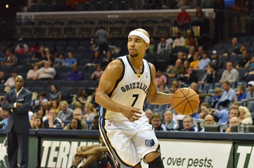 Jerryd Bayless was one of 5 Griz players who hit at least 1 3-pointer Monday night. Jerryd Bayless was one of 5 Griz players who hit at least 1 3-pointer Monday night.