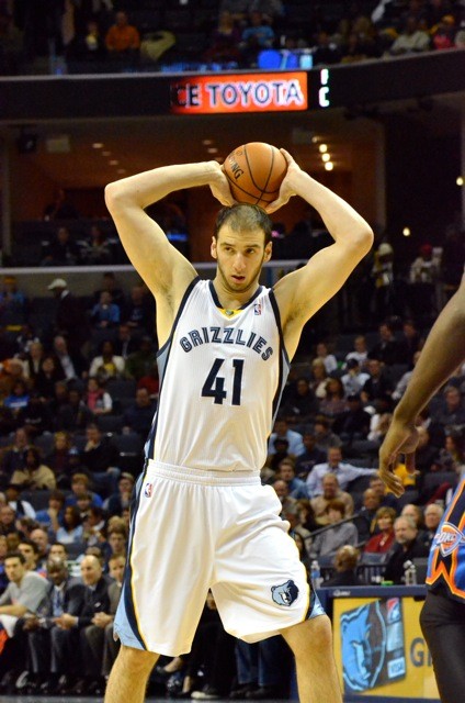 Kosta Koufos is one of the weapons the Grizzlies have to use against Dwight Howard tonight.