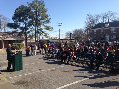 Memphis Mayor A C Wharton addresses a crowd gathered Thursday at Estival Place.