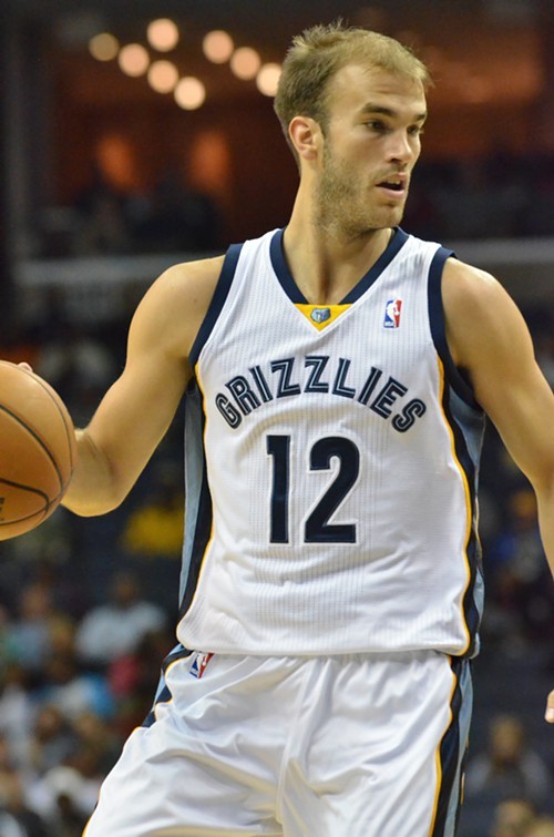 Nick Calathes came up big off the bench for the Grizzlies Saturday night.