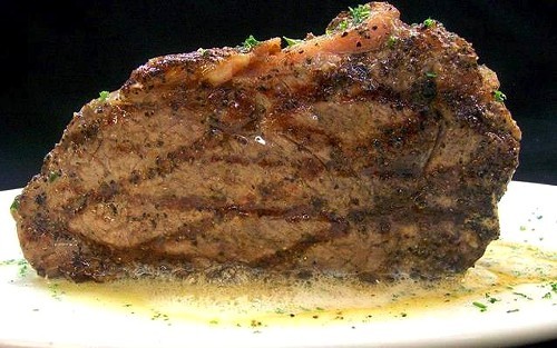 Since 1994, Folk’s Folly has claimed the title Best Steak in Memphis.