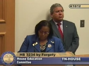 Unified School Board member Patrice Robinson testifying on HB3234